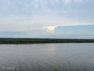 Waterfront Lot in Diamondhead, MS