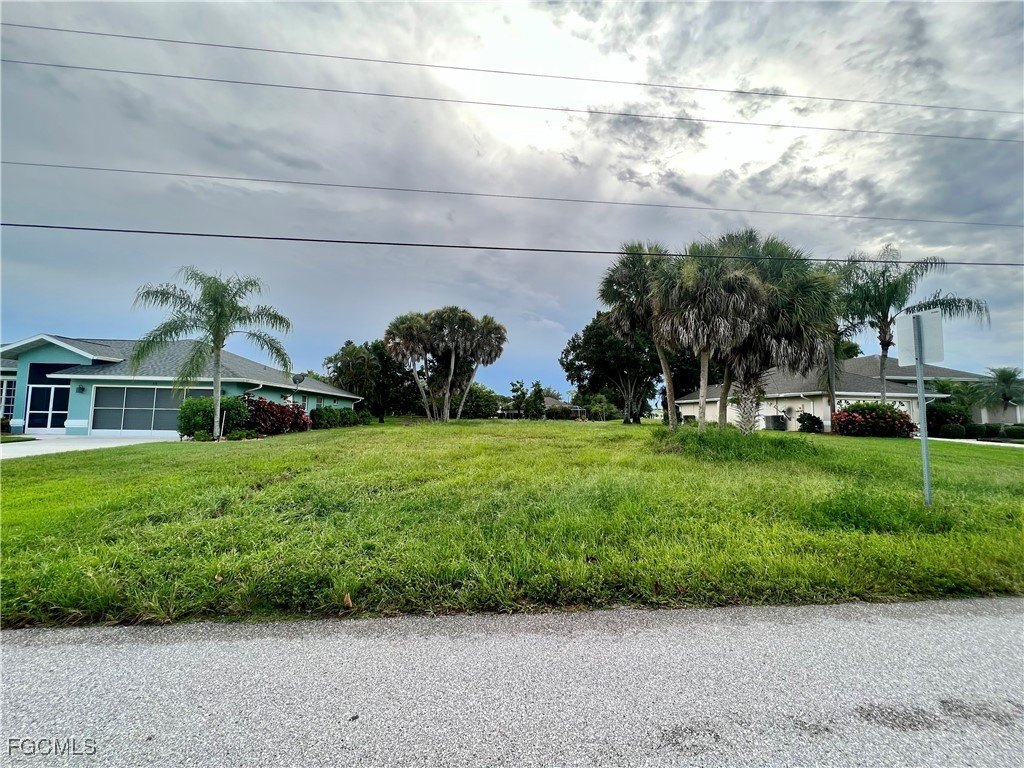 Rotonda West Canal Access Land
