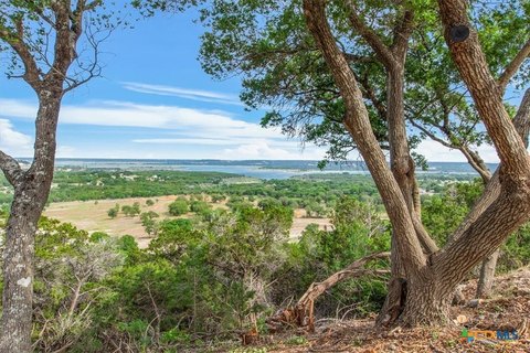 Harker Heights Land with Lake Views