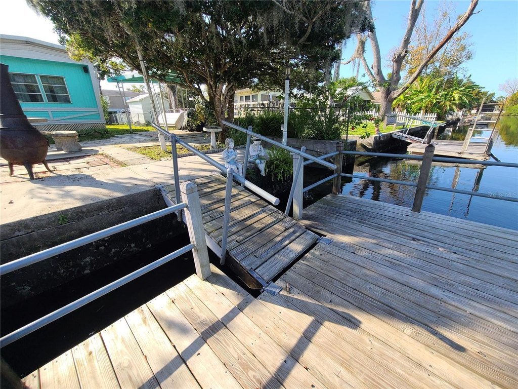 Picture 10