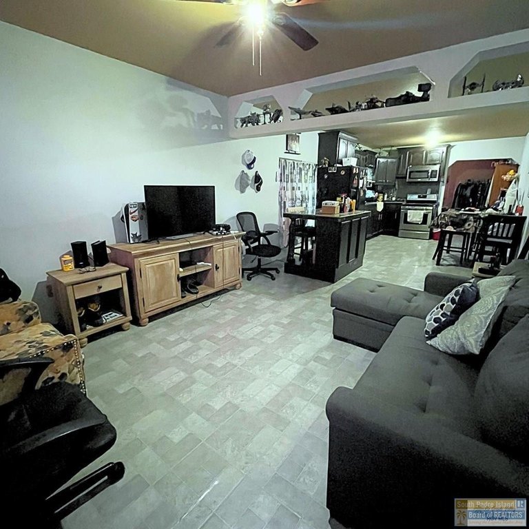 Picture 2