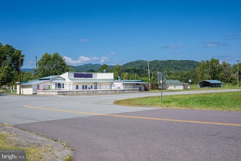 Commercial Building in Sperryville, VA