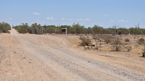 LAND - Wittmann, AZ