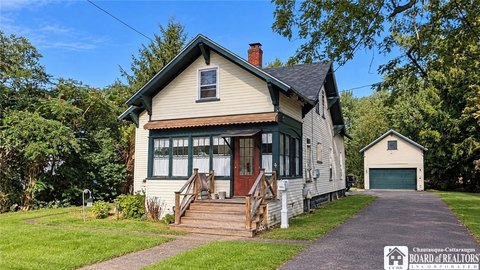 Duplex with Enclosed Porch