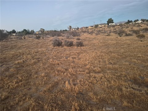 Land, Apple Valley, CA