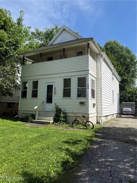 Duplex with Garage