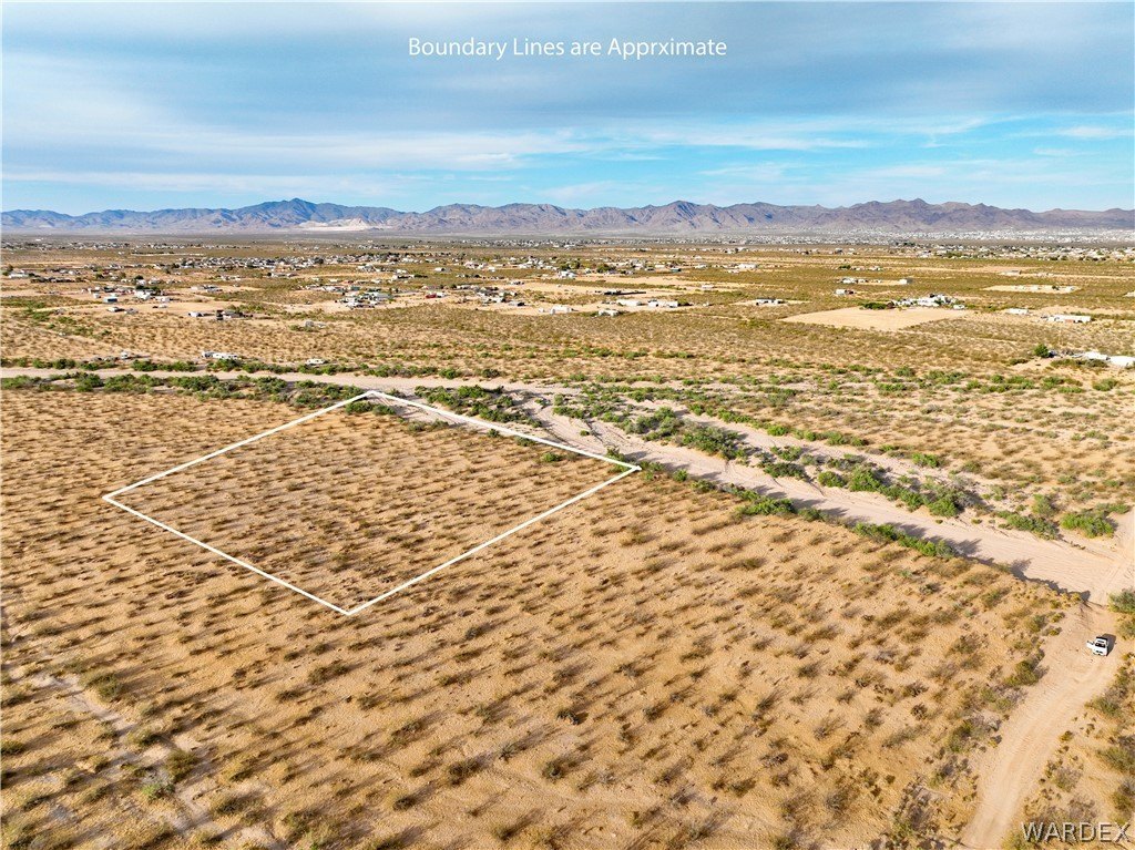 Land in Golden Valley, AZ