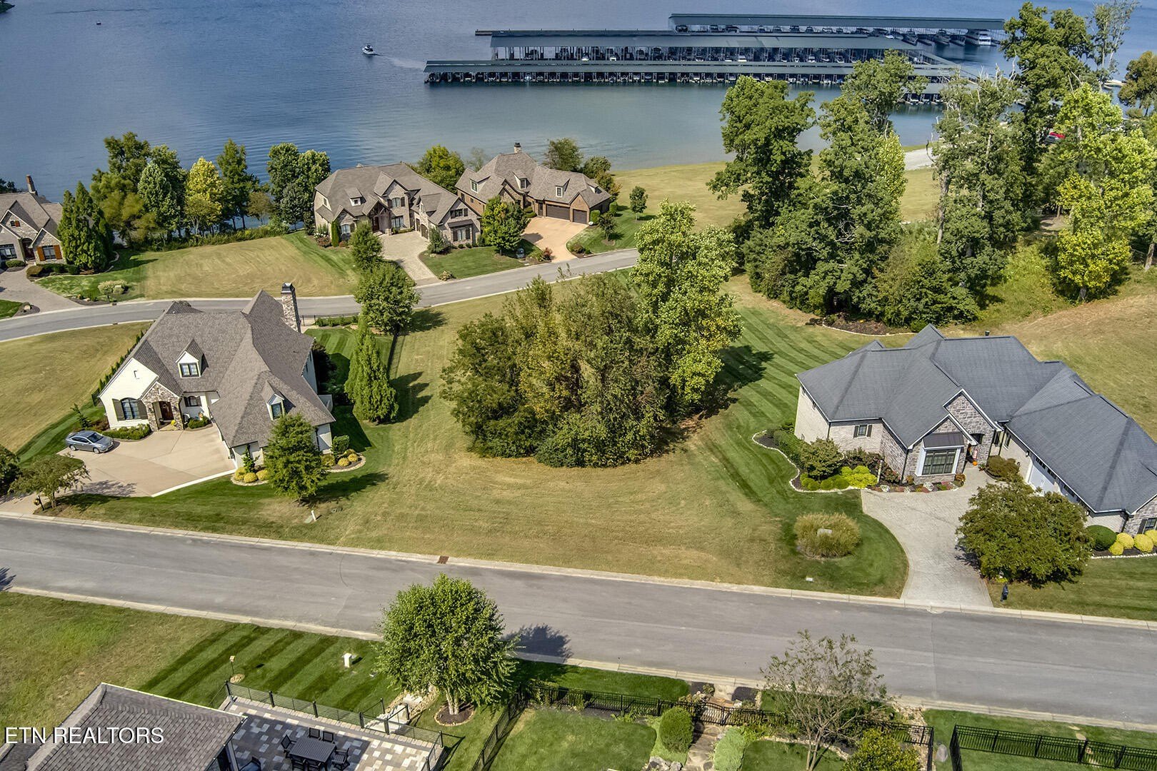 Lake View Lot in WindRiver
