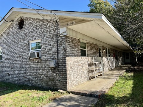 Renovated Triplex in West Ashley