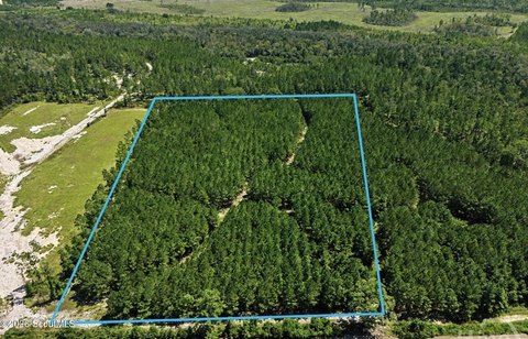 Land, Pembroke, GA