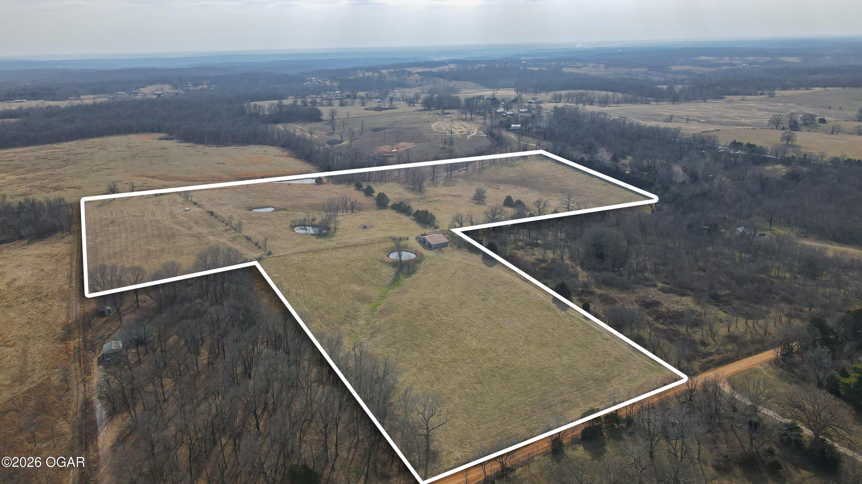 26 Acres in Anderson, MO