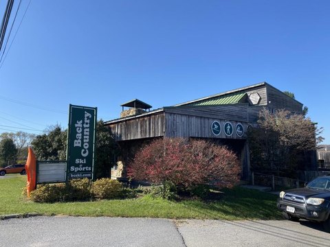 Former Ski Shop Mixed-Use Property