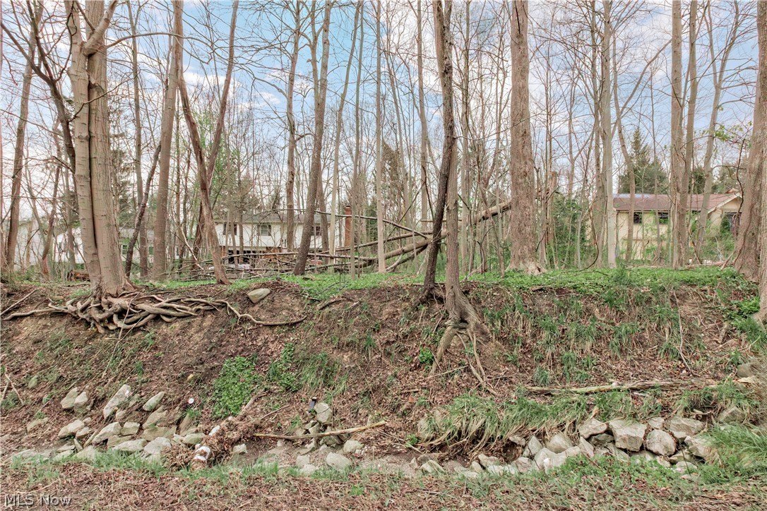 Buildable Lot in Lake Lucerne