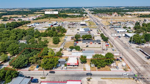 Multi-Use Commercial Property