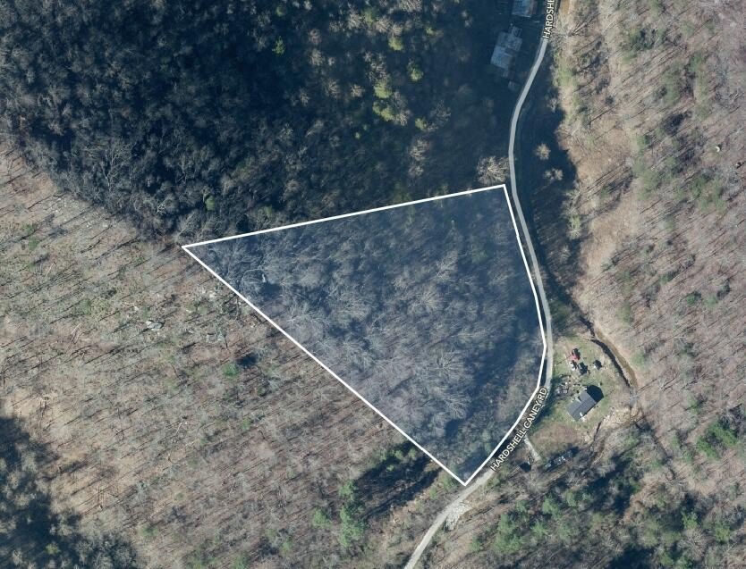 Land in Lost Creek, KY