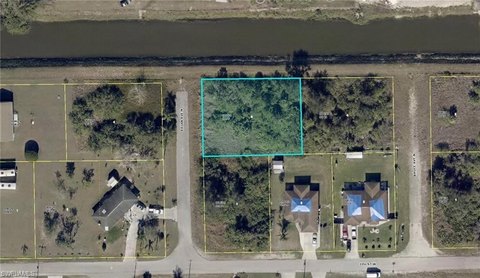 Land in Lehigh Acres, FL