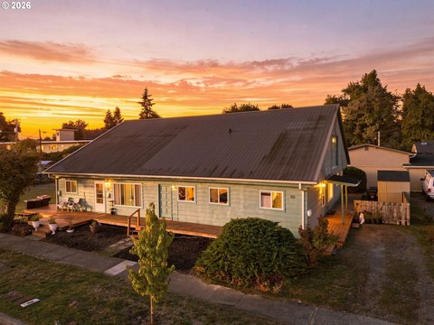 4-Unit Quadplex with Metal Roof
