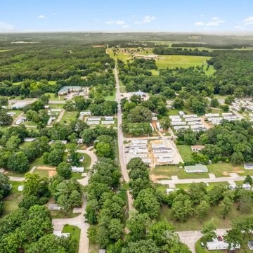 Land, Troy, AL