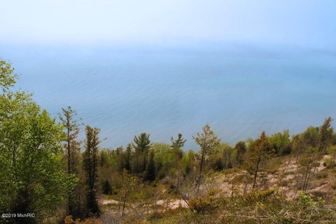 LAND - MONTAGUE, MI