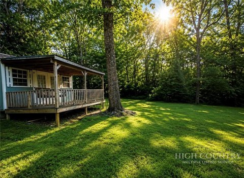 Land, Ennice, NC