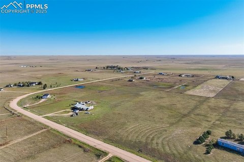 Level 5-Acre Property in Yoder
