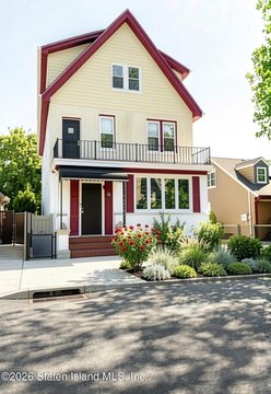 Three-Unit Home with Heated Pool