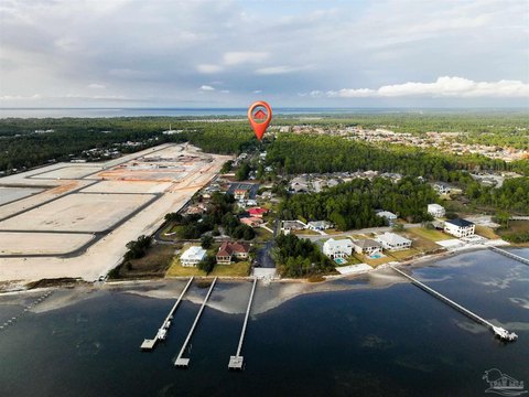 Land, Gulf Breeze, FL