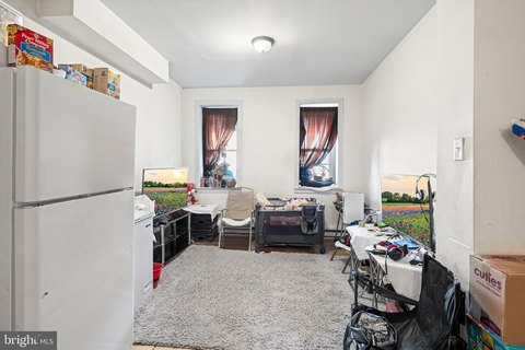 Philadelphia Duplex with Rental Income