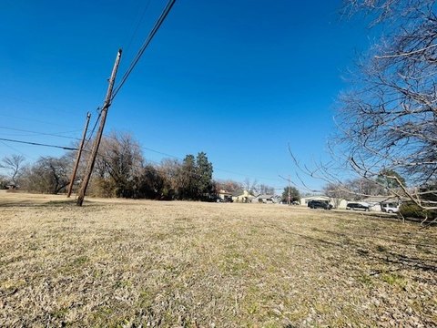 Adjacent Commercial Land Lots
