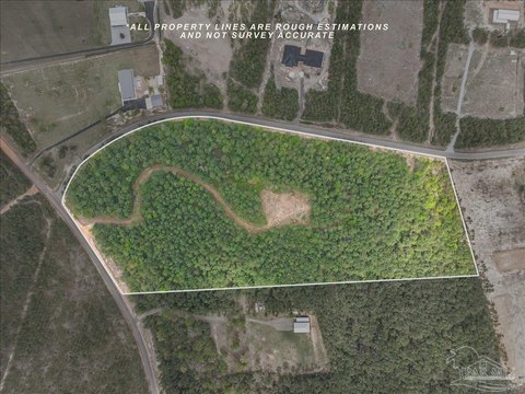 Land, North Pace, FL