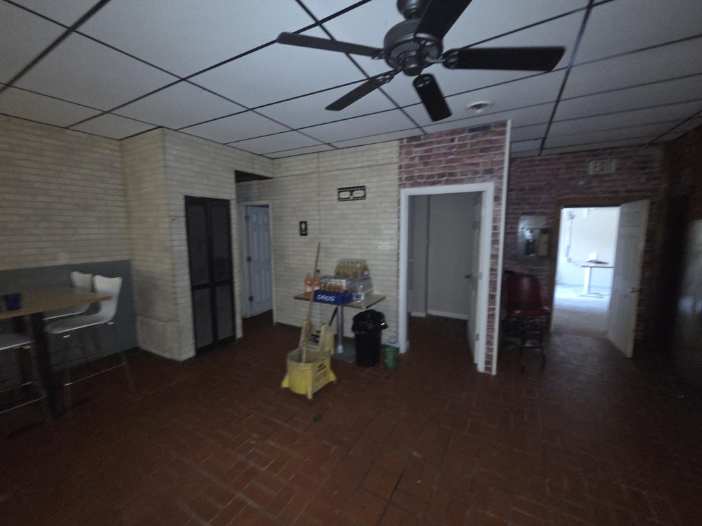 Picture 19
