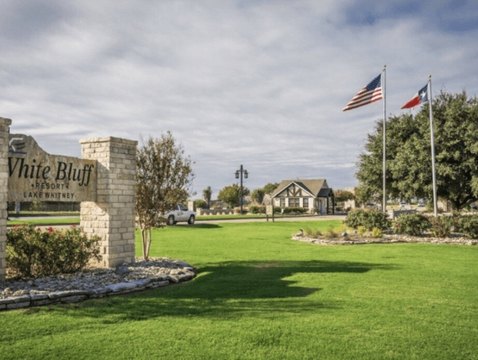 Residential Development Lot in Resort