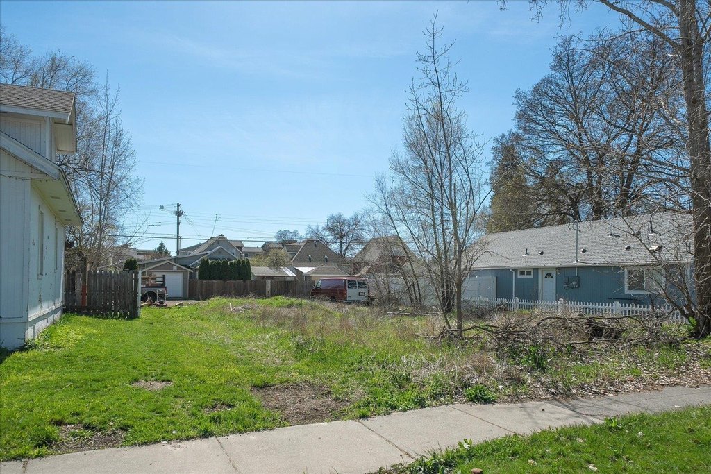 Picture 3
