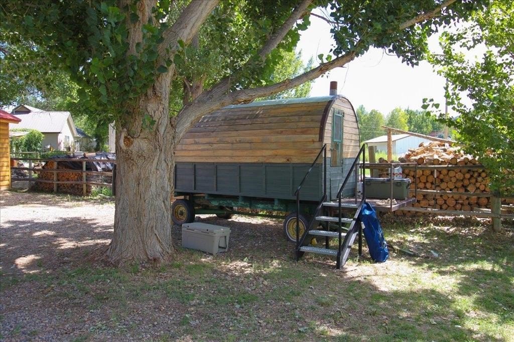 Picture 10