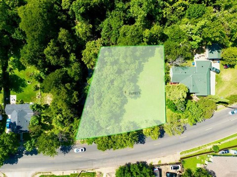 Residential Land in Winnetka Heights