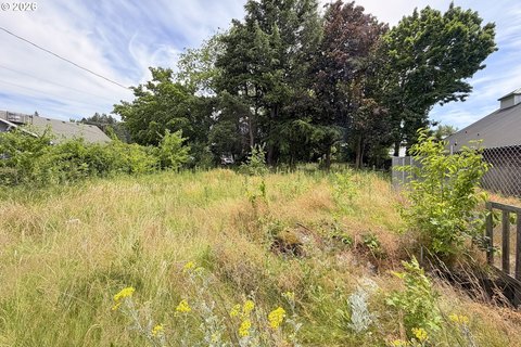 Gresham Commercial Land For Sale