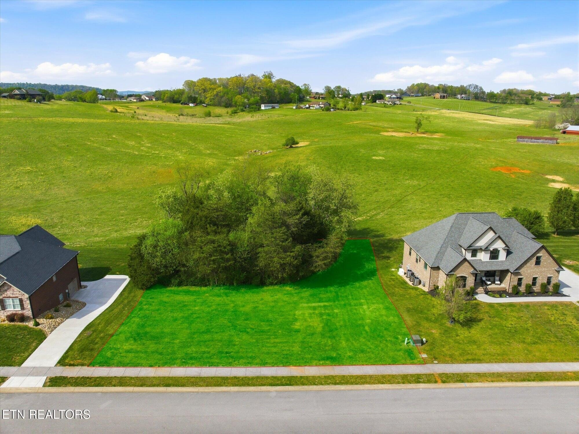 Sevierville Land in Cool Springs