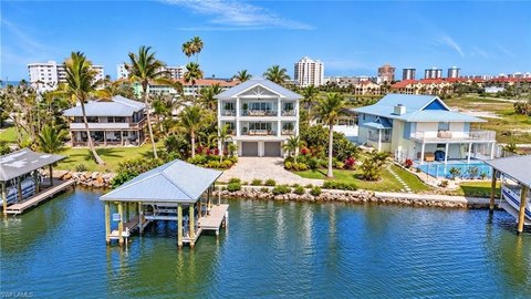 Waterfront Land Parcel with Gulf Access