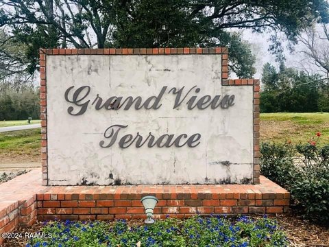 Land, Youngsville, LA