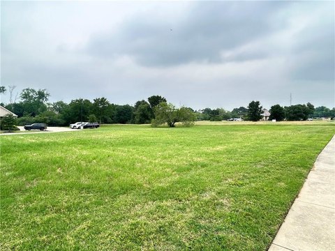 COMMERCIAL - Bryan, TX