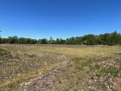 27 Acres Prime Location Land