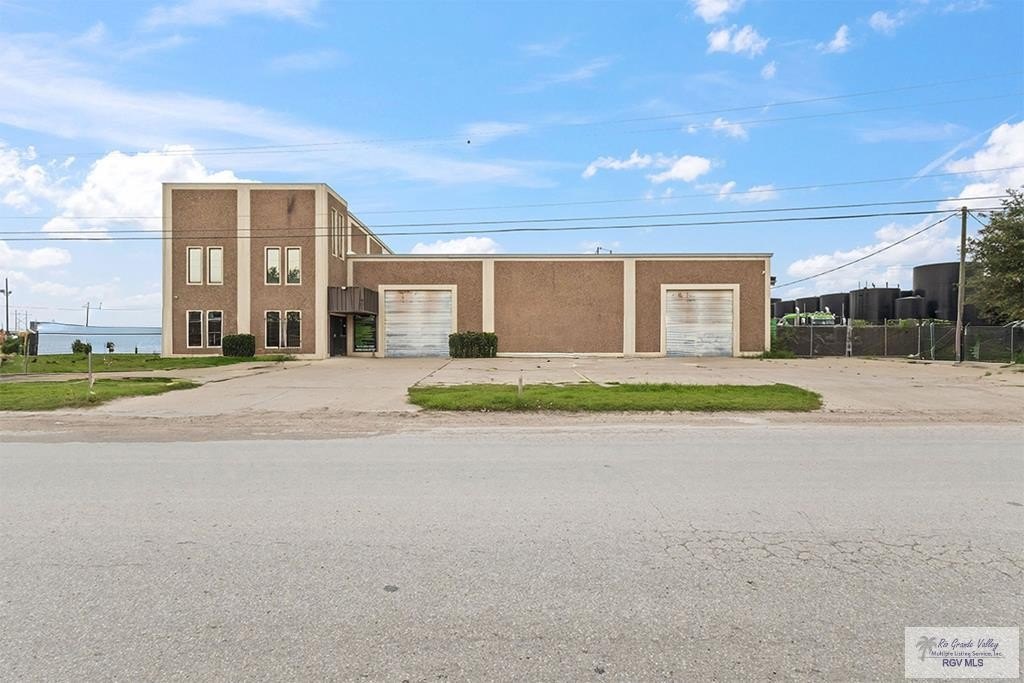 901 S Williams Rd S, San Benito, TX 78586