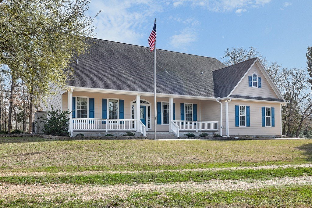 La Grange Ranch-Style Home