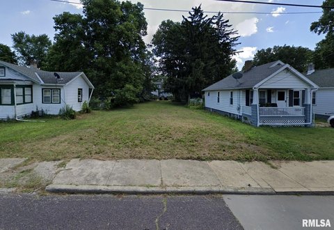 Vacant Land in Central Peoria