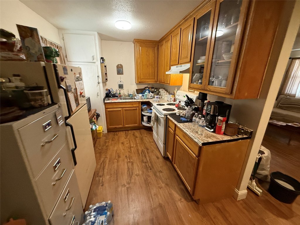 Picture 30