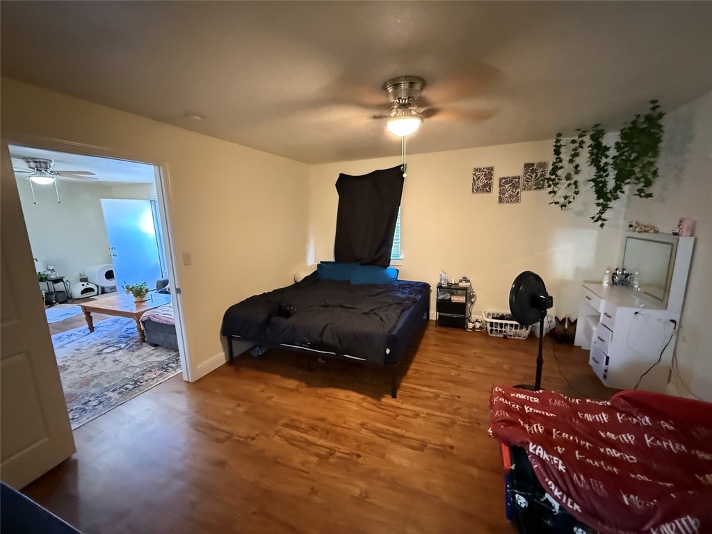 Picture 28