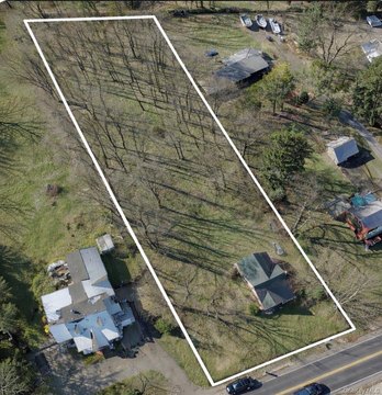Greenlawn Buildable Lot Opportunity
