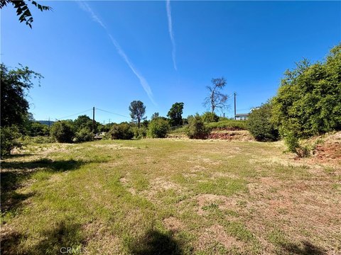 Residential Lot with Creek Views