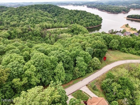 Cherokee Lakefront Lot in Russellville