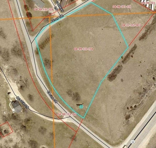 Triple Lot Homesite in McGregor